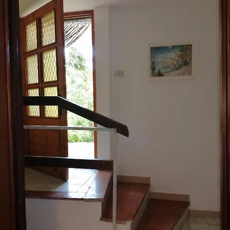 Rose Apartment
